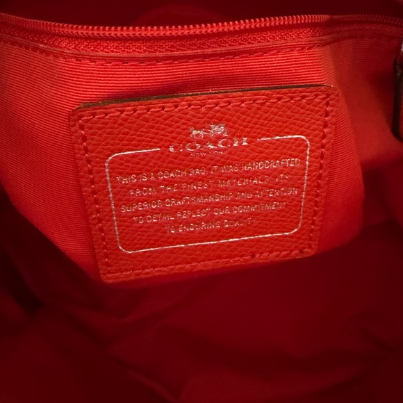 Coach Red White Floral Women's Tote Bag - Picture 7 of 9